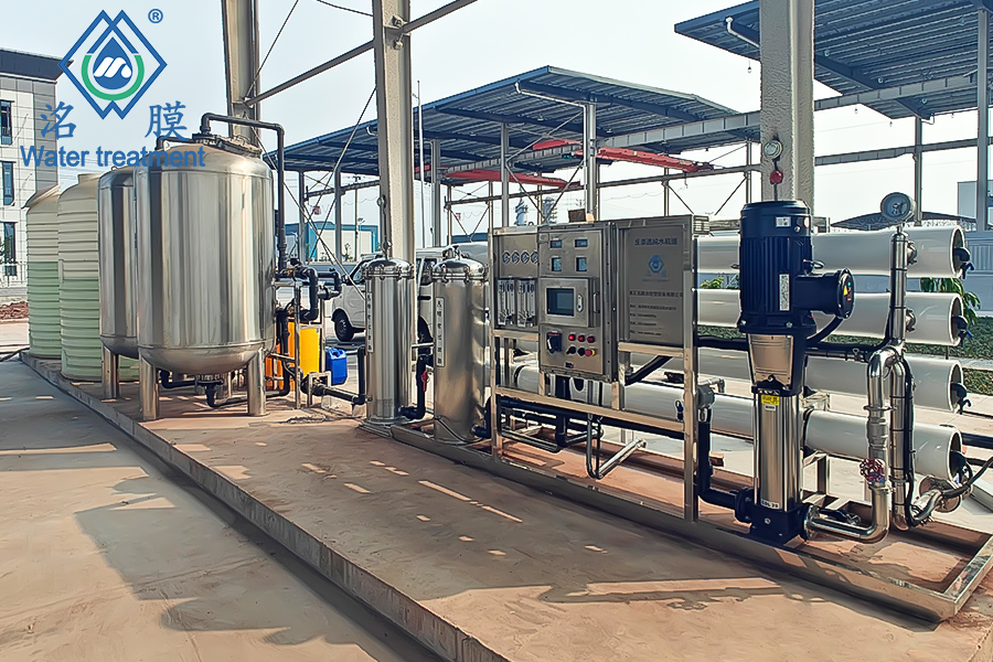 重慶反滲透純水設(shè)備(防爆) 12T/H